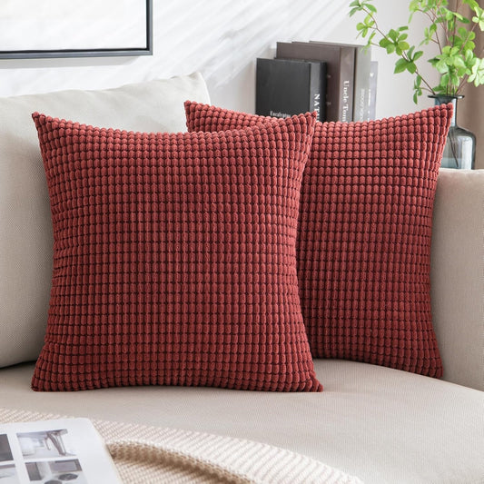 Set di 2 Federe Decorative Natalizie 45 ¡Á 45 cm in Tessuto Morbido Colore Rosso